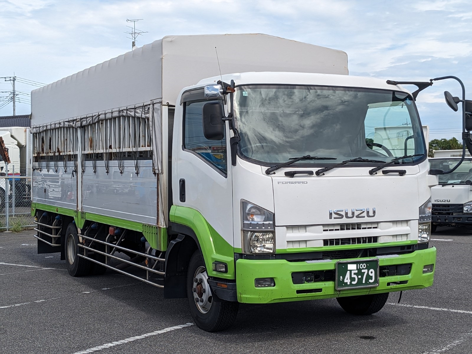 車両詳細｜トラックレンタル｜UJ RENTAL