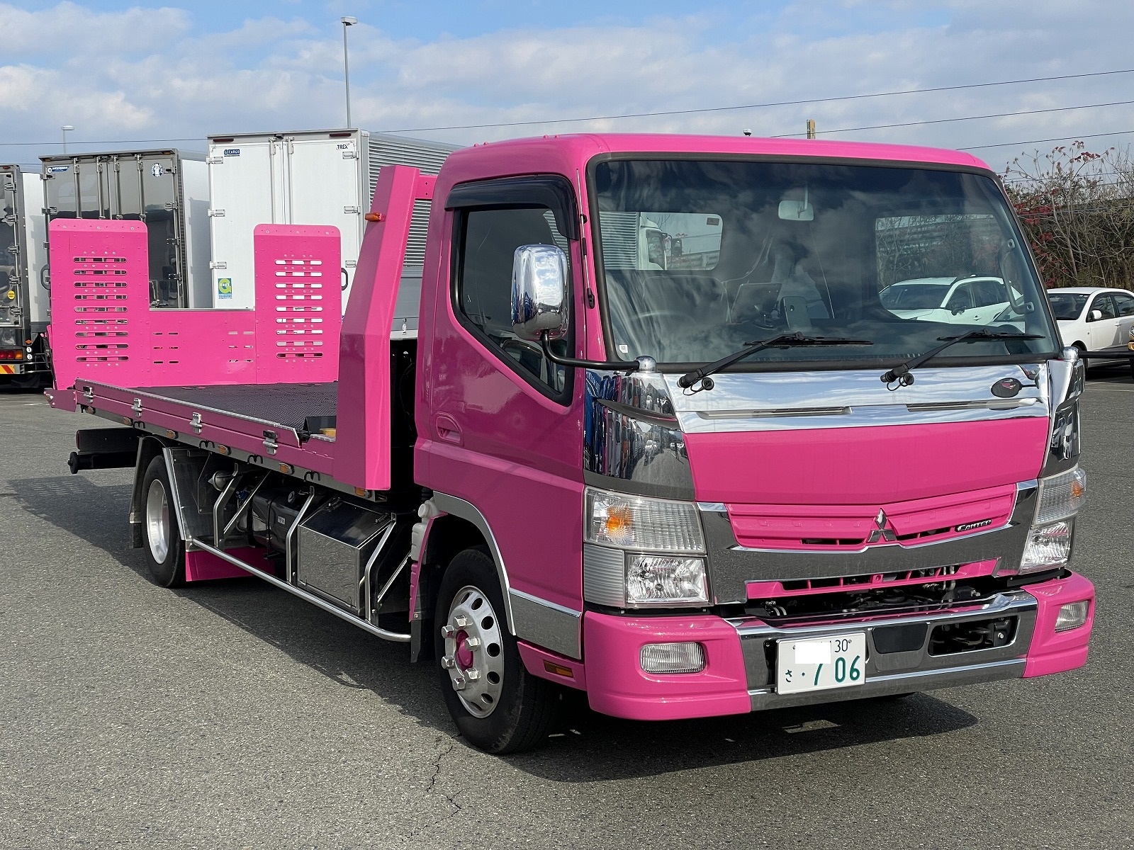純銀メダル 寺内時計店 ふそう中型トラック発売10年 三菱ふそう QKG-FS54VZ 平ボディー 平成25年1月 89.8万km[No.98